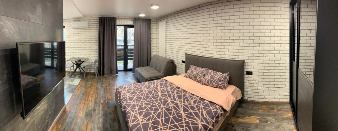 Уютная Квартира Возле Метро 23 Августа Apartment Kharkov Ngoại thất bức ảnh